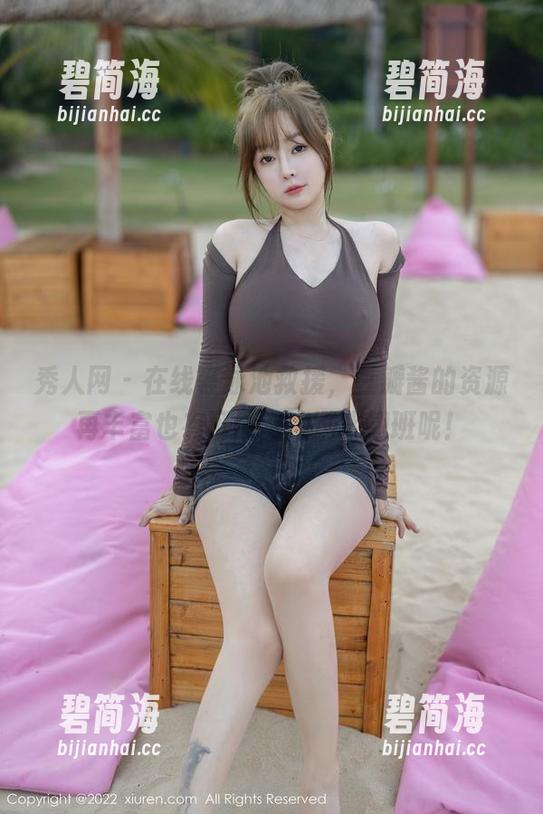 秀人网 - 在线等泳池救援，豆瓣酱的资源再丰富也有可能变成溺水翘班呢！