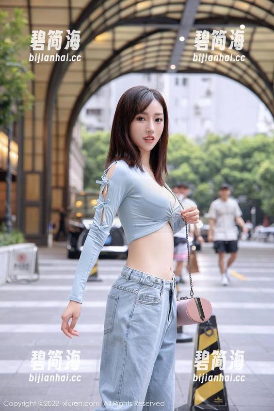 秀人网 - 巧合地，金悦汐和泳池都是如此让人沉迷，资源涌动，美图滚滚来！