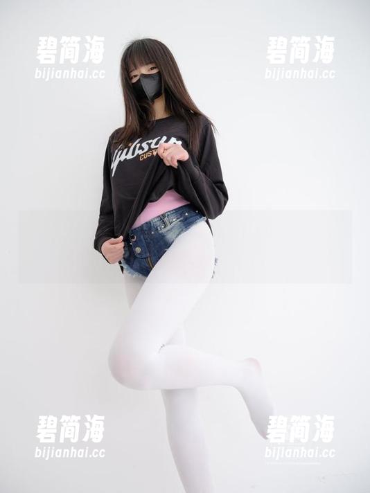 紧急企划 - 小恩的浴缸里，高清图集…应有尽有，但我的想法飞到哪里了？