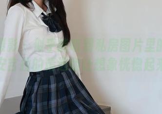 绮梦摄影 – 似乎能听到私房图片里的低语，安吉拉的精选版让想象恍惚起来。