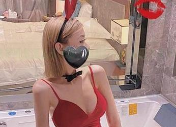 微密圈 – 这种可爱怎么能藏着？脸红Dearie的小女仆图集急需下载！
