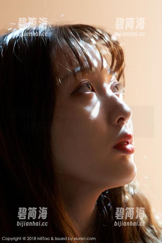 蜜桃社 - 奶牛写真美不胜收，冰露的精选让我们重新审视这些“草头”友！
