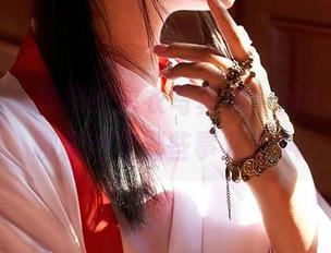 蜜桃社 – 美绪的内衣写真集：找个资源，聊聊内衣那些事儿吧？
