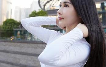 蜜桃社 – 默默Momo的内衣，有免费的资源，不过注意不要被你旁边的朋友看到哦，哈哈！