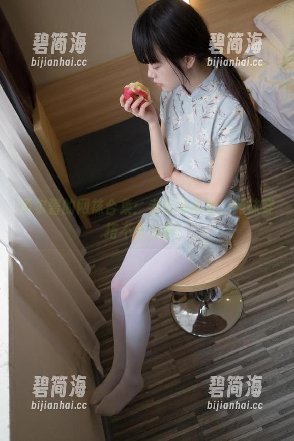 西尔酱的网袜合集：老司机必看，网袜穿搭不会出错！