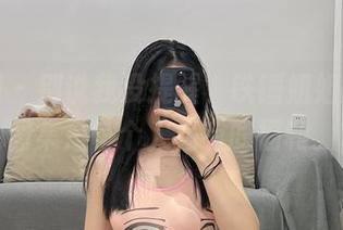 微密圈 – 别说我没提醒，铁锤姐姐的御姐图集是每个人必有的福利。