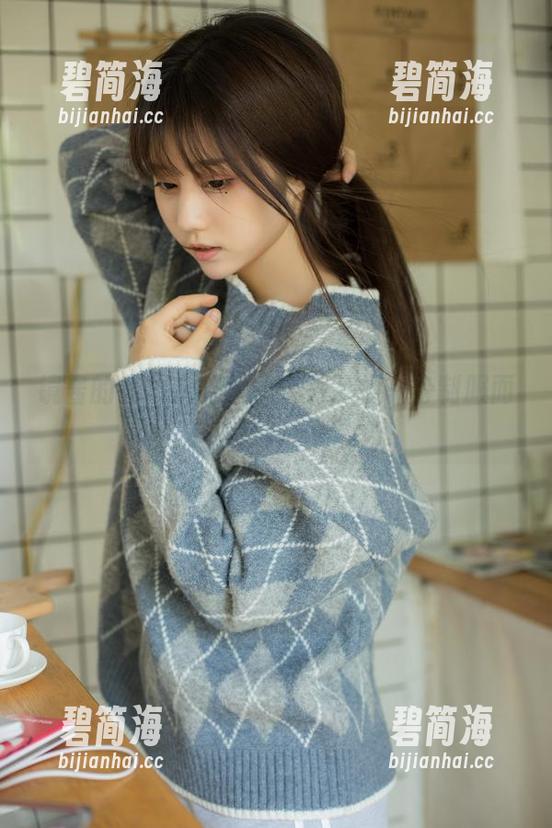 镜酱的私奔定制图集：为了换一身制服而冒险！