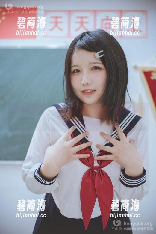 阿半今天很开心的图集：僵尸？我只看到各种百态之美