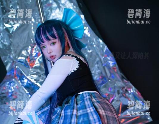 阿寨寨ninja 阿寨寨ninja的灰丝美图,貌似简单,却又让人深陷其中。