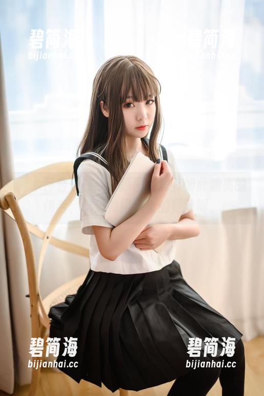 青水百合子在线，原图里竟有如此油亮的饶舌，这波如同脱缰的野马啊。