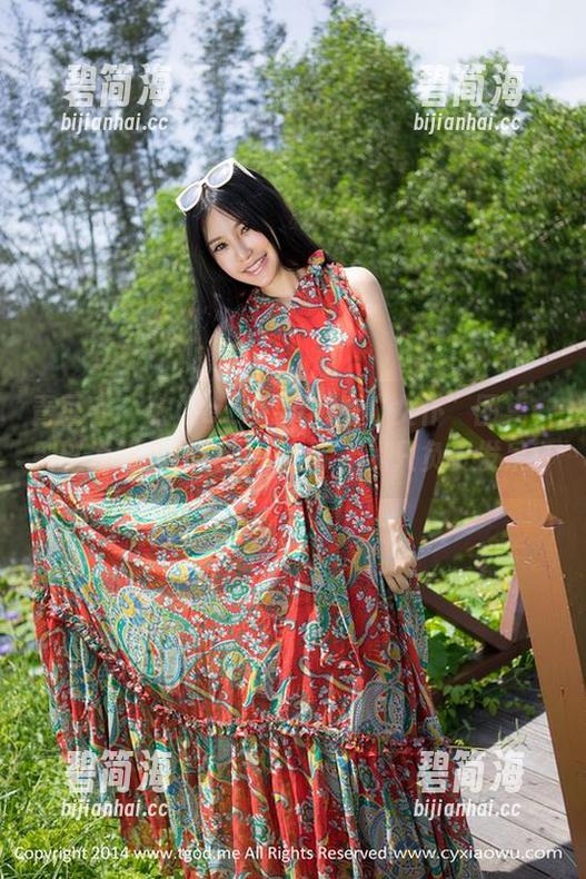 青豆客 - 柠檬c_lemon的“女仆”图集：别以为我会勤快哦，实际上我只负责发呆！