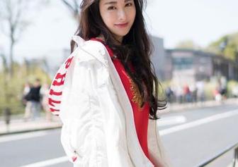 魅妍社 – 糯美子Mini在白衬衫里，无圣光也能撩：原图实锤！